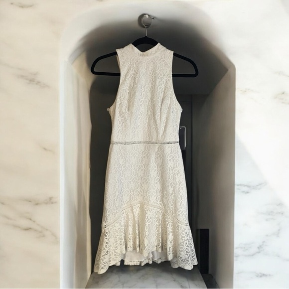 White Lace Dress - Picture 2 of 9